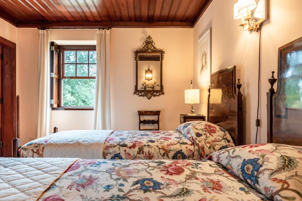 Гостевой дом Quinta De Mouraes Casa Dos Rododendros Lever Экстерьер фото
