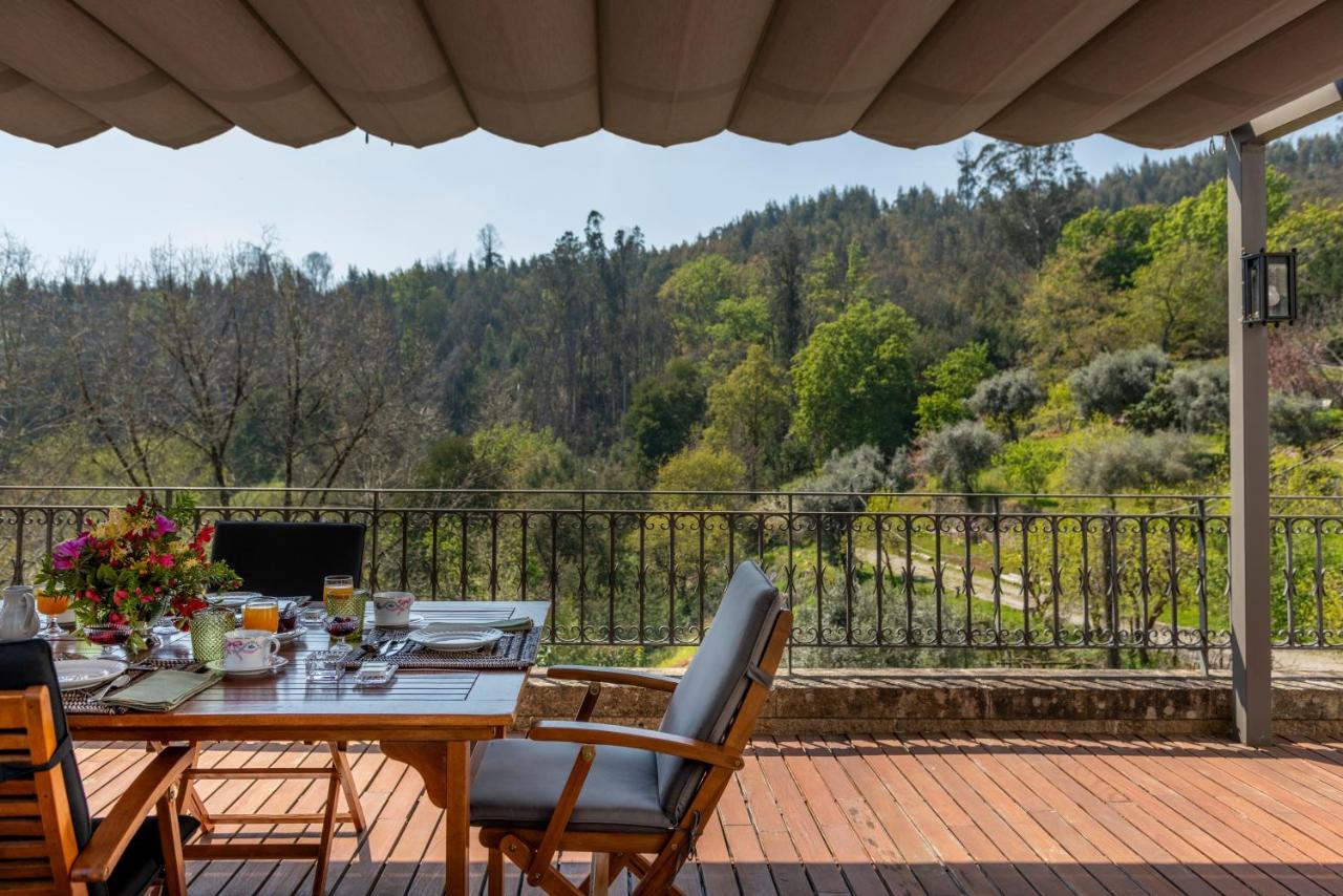 Гостевой дом Quinta De Mouraes Casa Dos Rododendros Lever Экстерьер фото