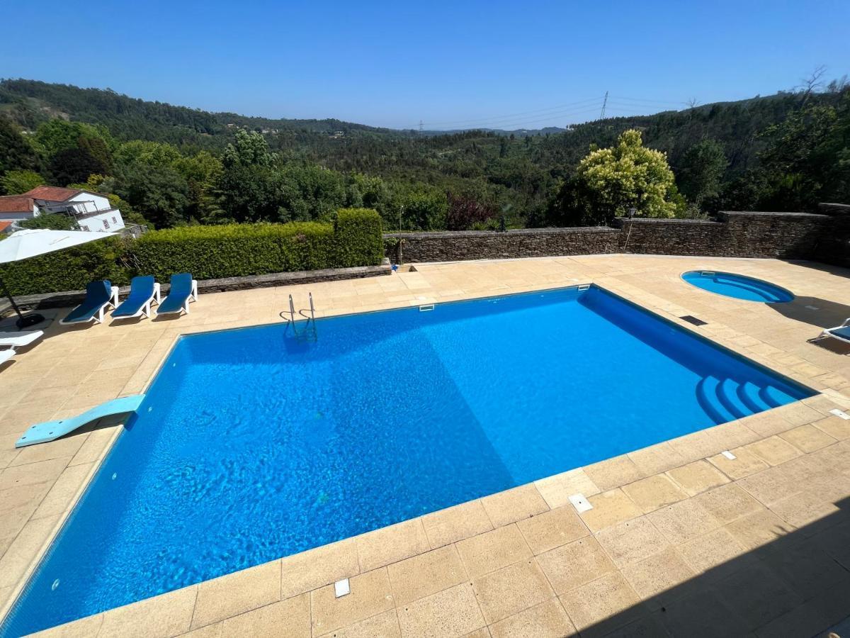 Гостевой дом Quinta De Mouraes Casa Dos Rododendros Lever Экстерьер фото