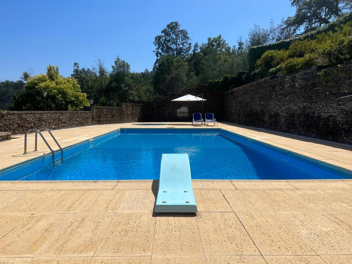 Гостевой дом Quinta De Mouraes Casa Dos Rododendros Lever Экстерьер фото