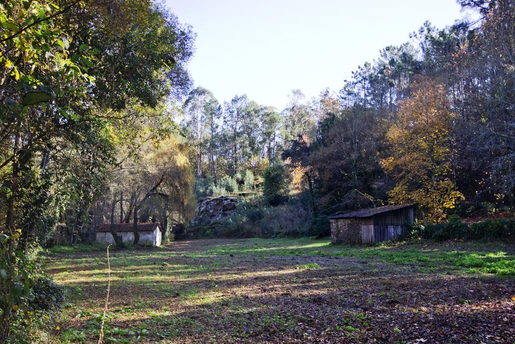 Гостевой дом Quinta De Mouraes Casa Dos Rododendros Lever Экстерьер фото